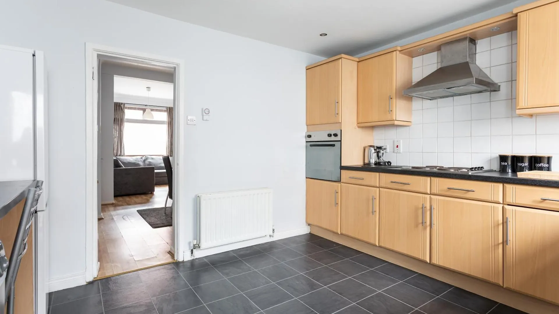 Belfast City - 3 Bedroom Cosy Home - Walking Distance To City 0*,