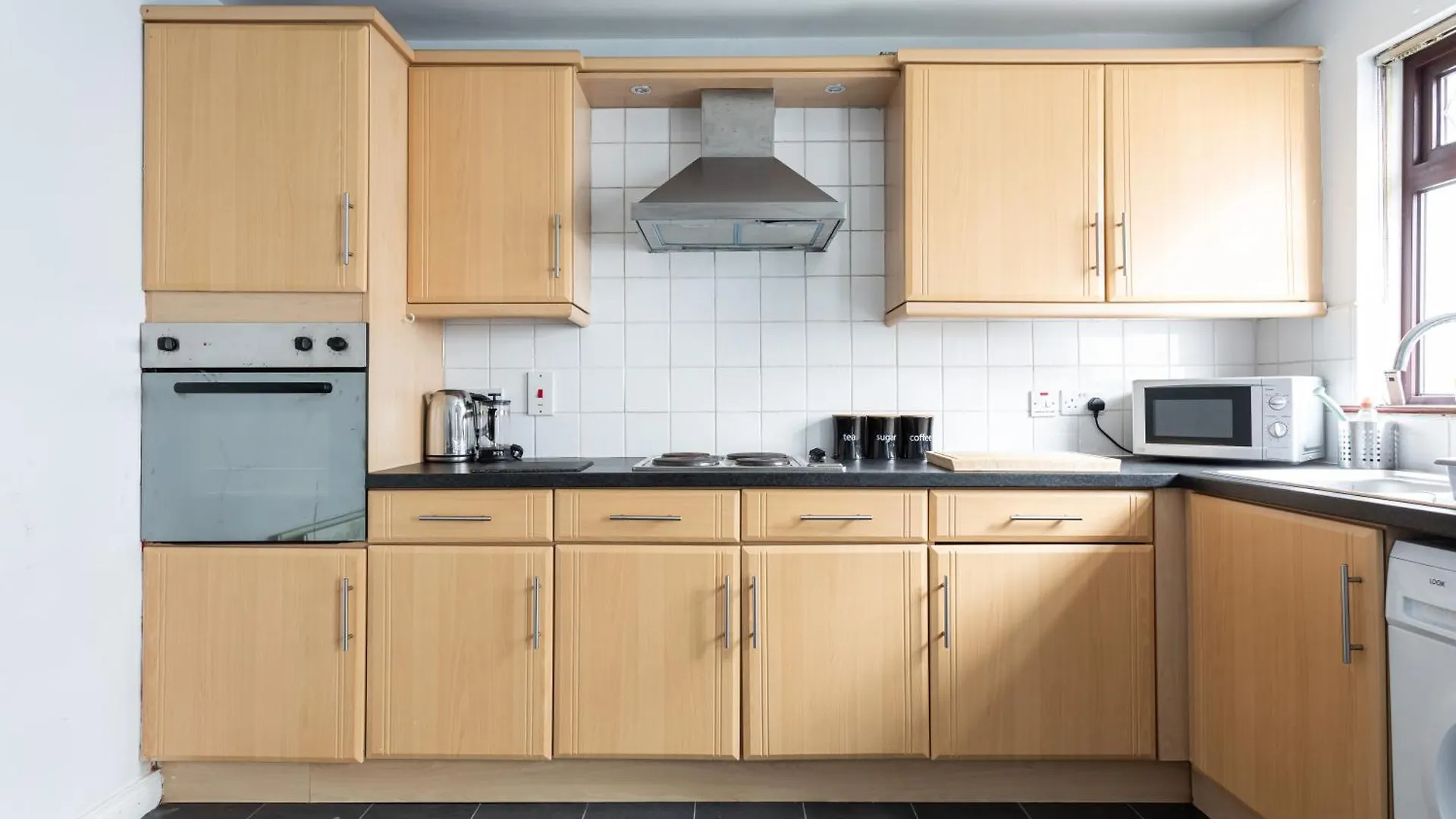 Belfast City - 3 Bedroom Cosy Home - Walking Distance To City イギリス